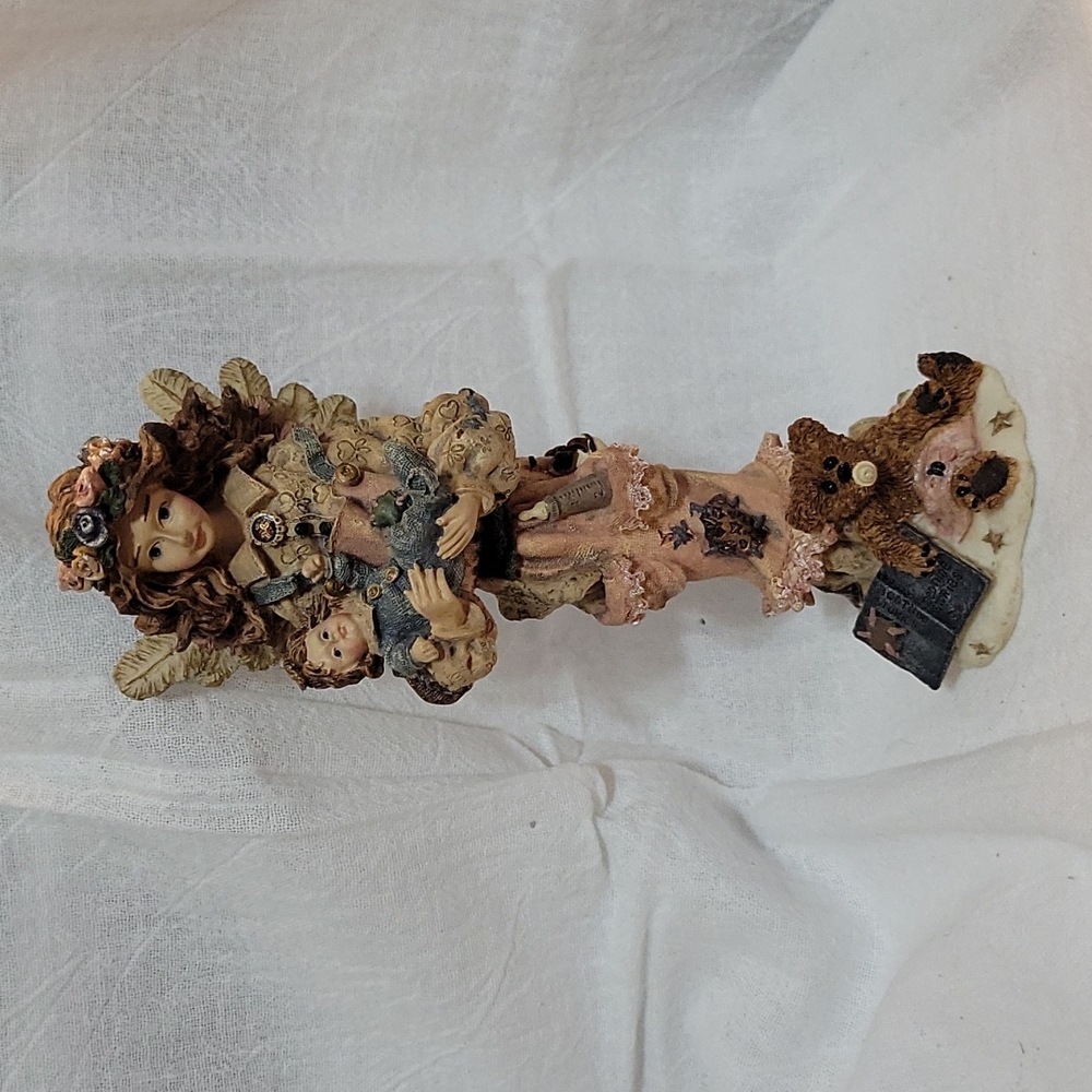 1996 boyds bear resin " the Mothers Angel" serenity